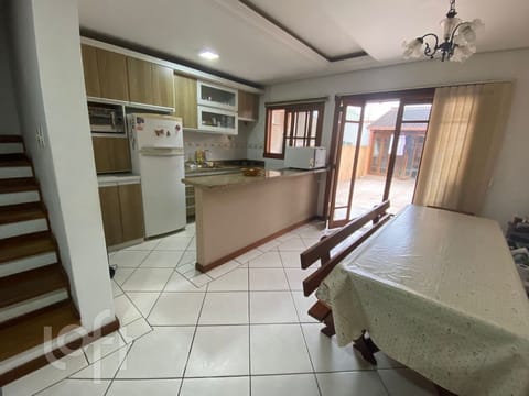 Image 24 - 230832